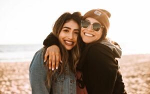 Friends on the Beach with 3D Perfect 3D Printed Dental Veneers from Hillsboro Dental Excellence